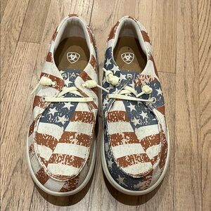 Ariat women’s  Stars and Stripes Canvas Loafers